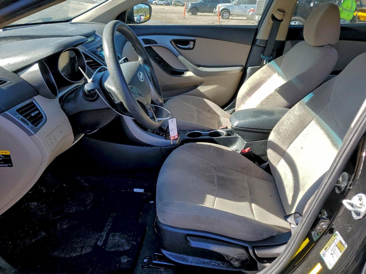 2016 HYUNDAI ELANTRA