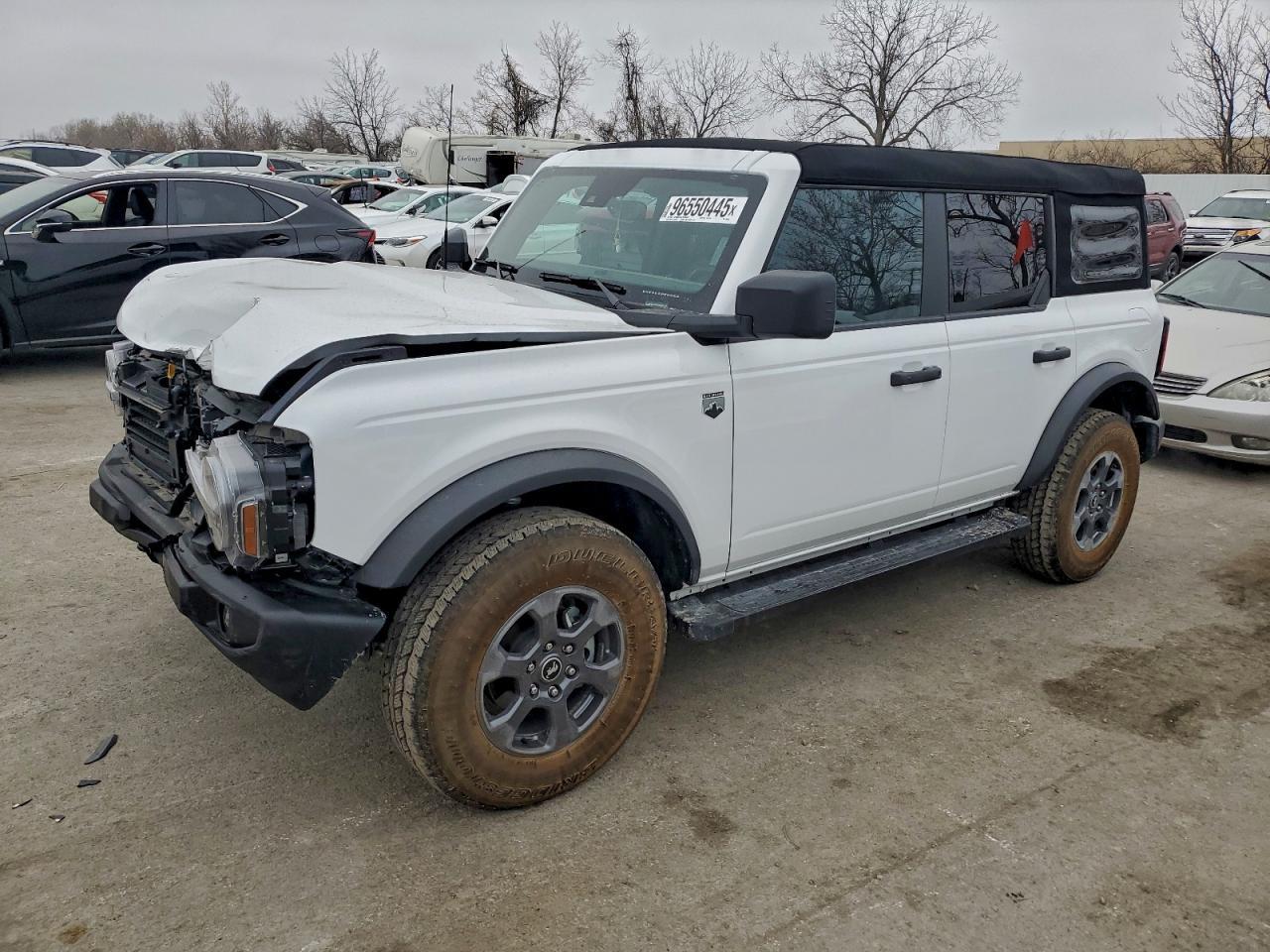 2024 FORD Bronco