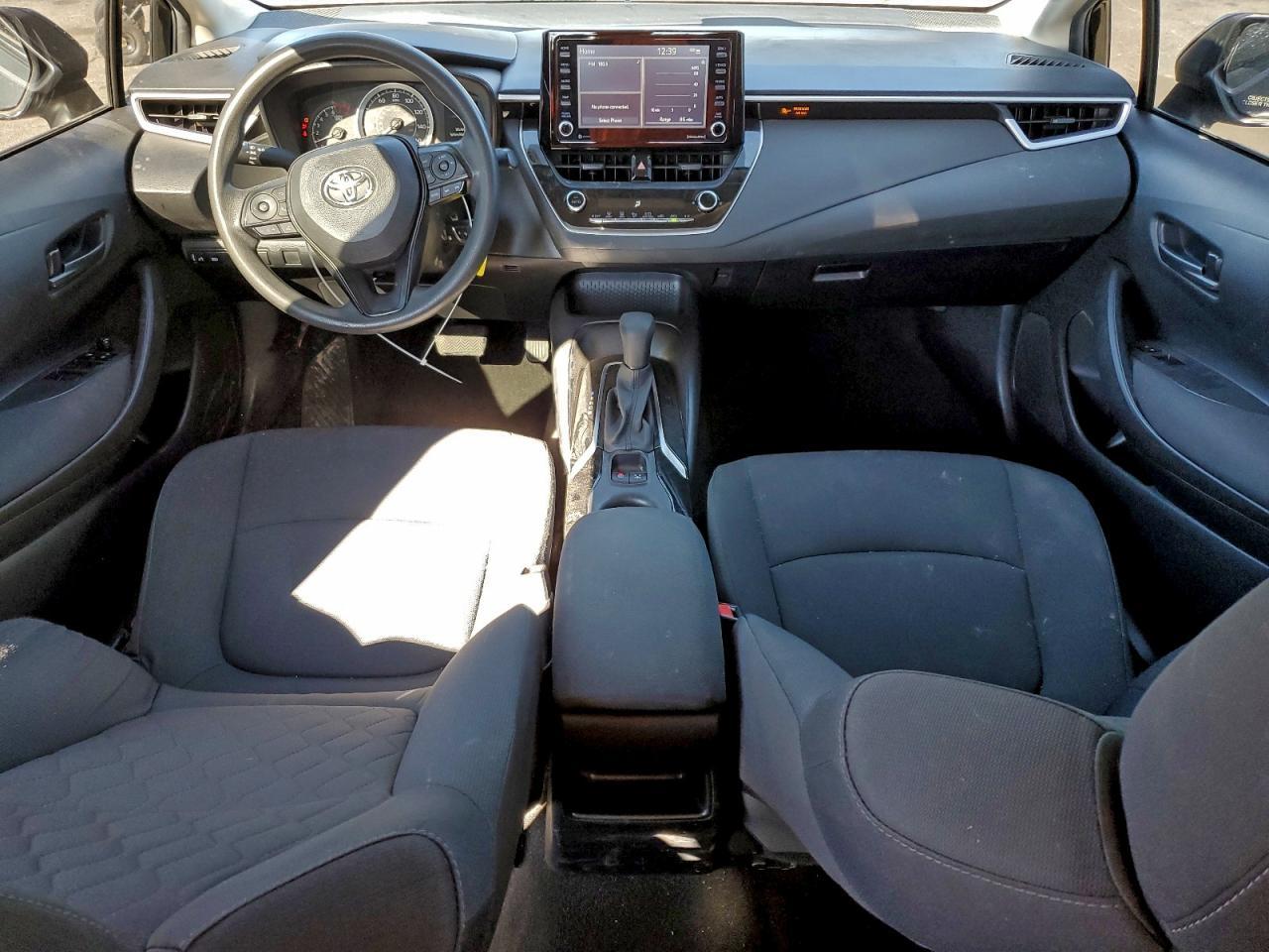 2022 TOYOTA COROLLA
