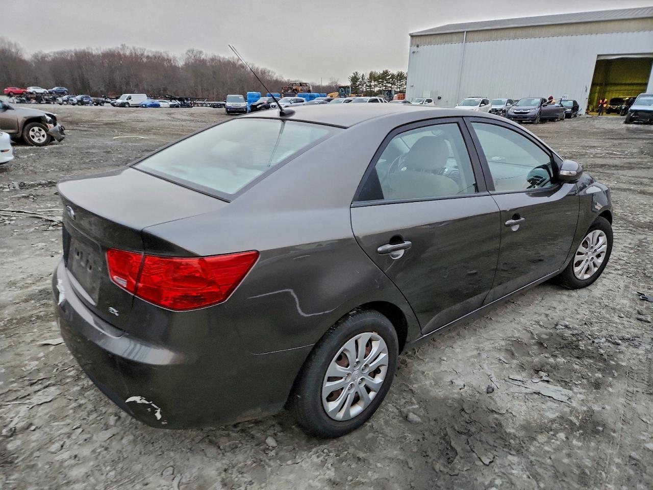 2010 KIA FORTE