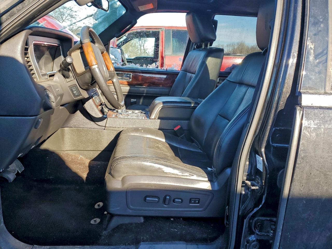 2013 LINCOLN Navigator
