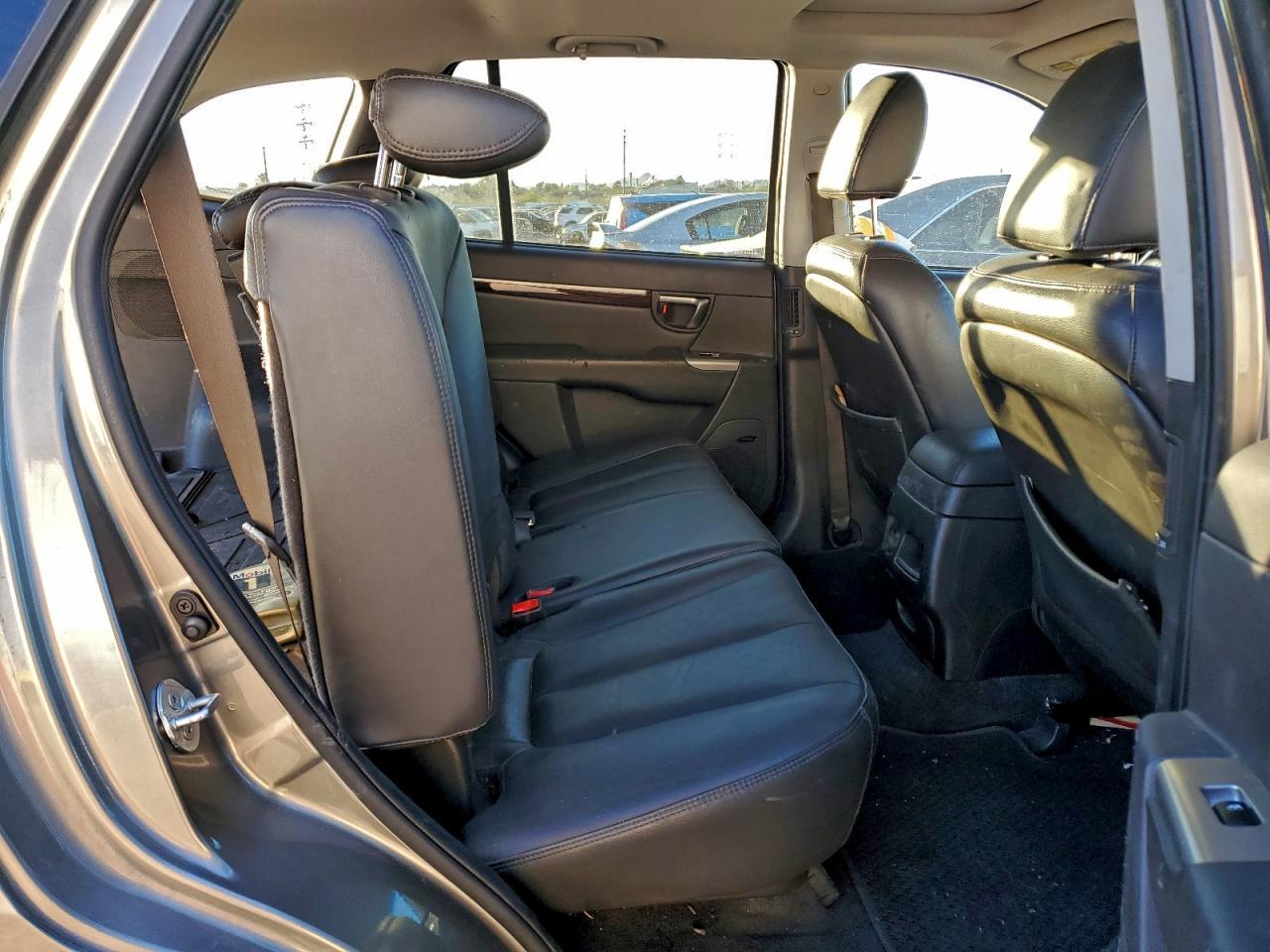 2012 HYUNDAI SANTA FE