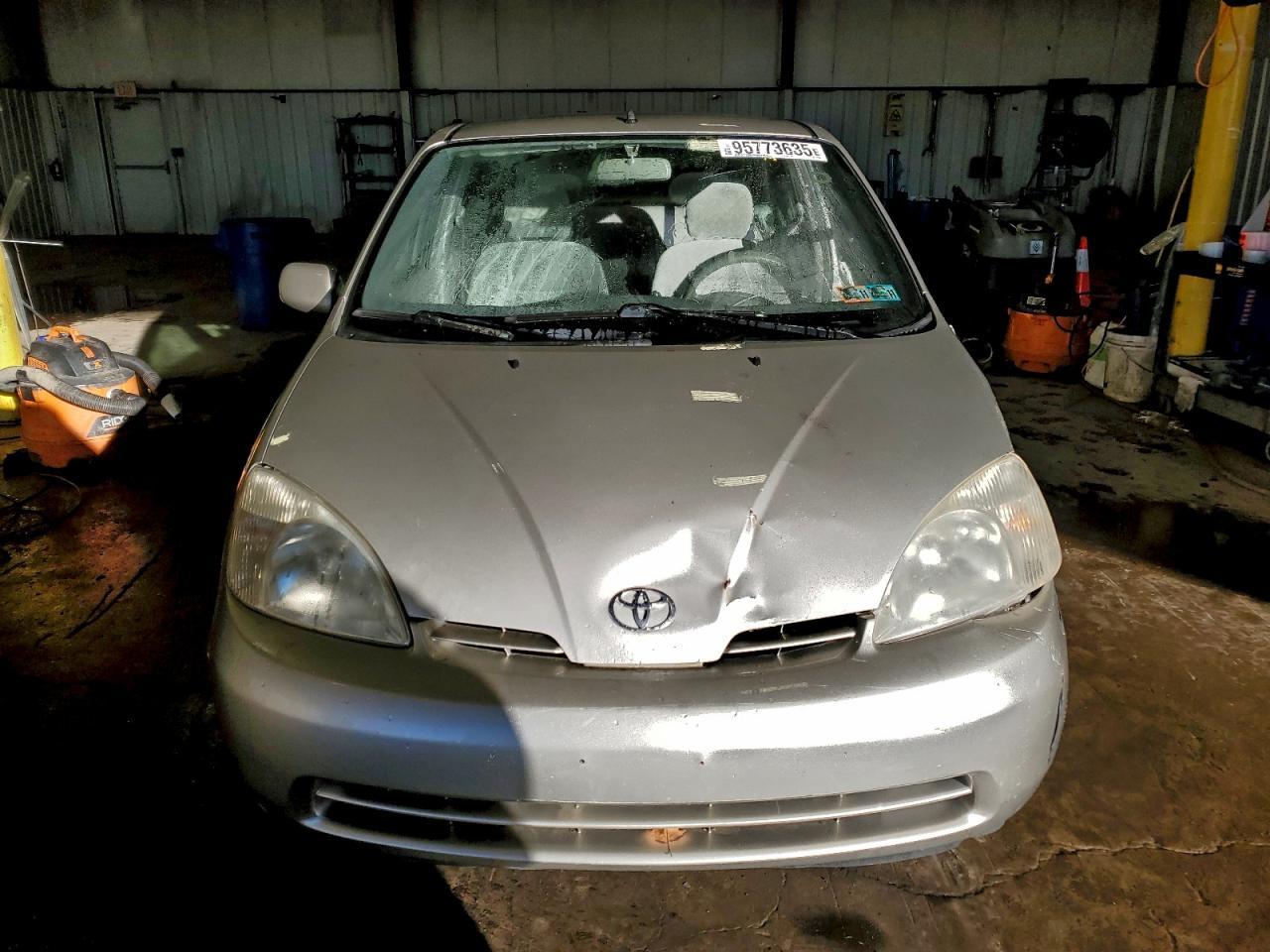 2002 TOYOTA PRIUS