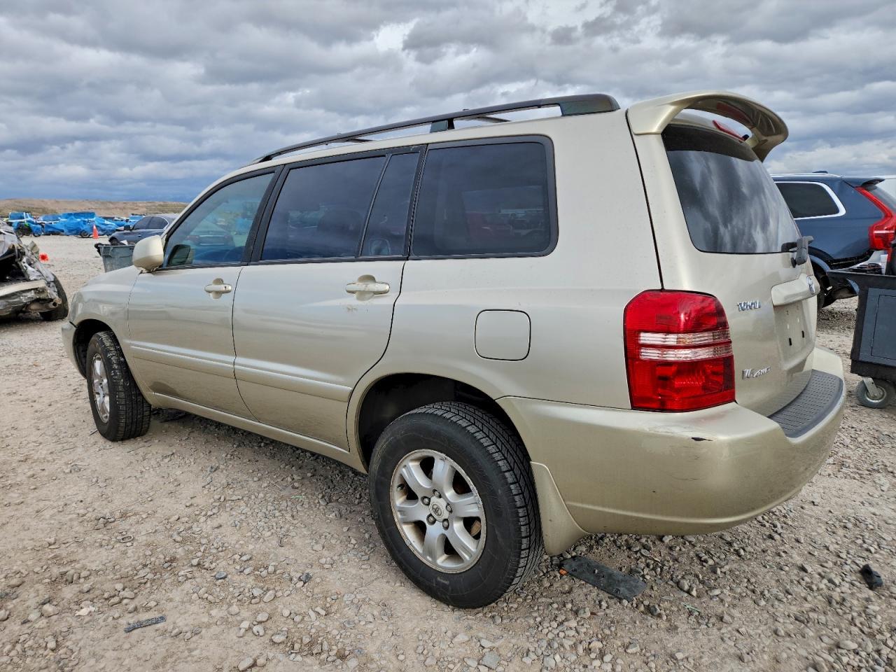 2001 TOYOTA HIGHLANDER