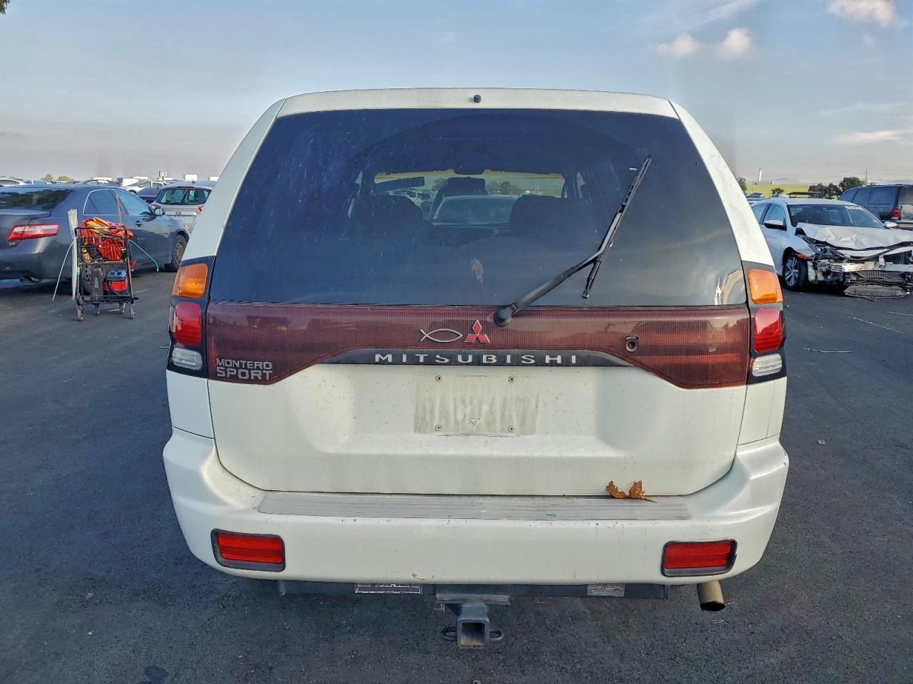 2000 MITSUBISHI Montero
