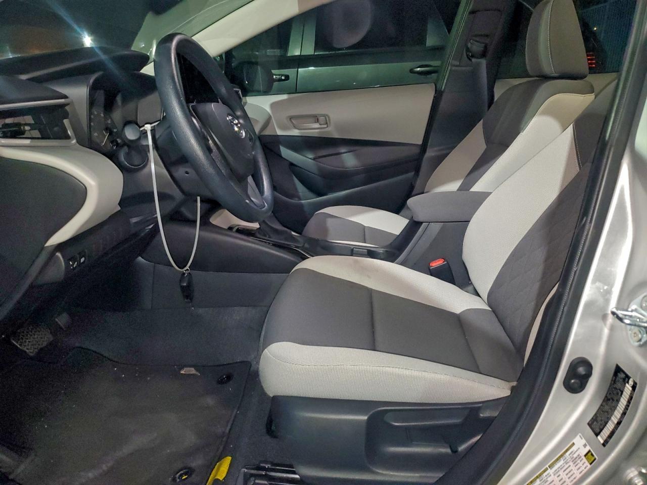 2025 TOYOTA COROLLA