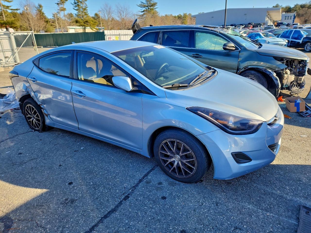 2011 HYUNDAI ELANTRA