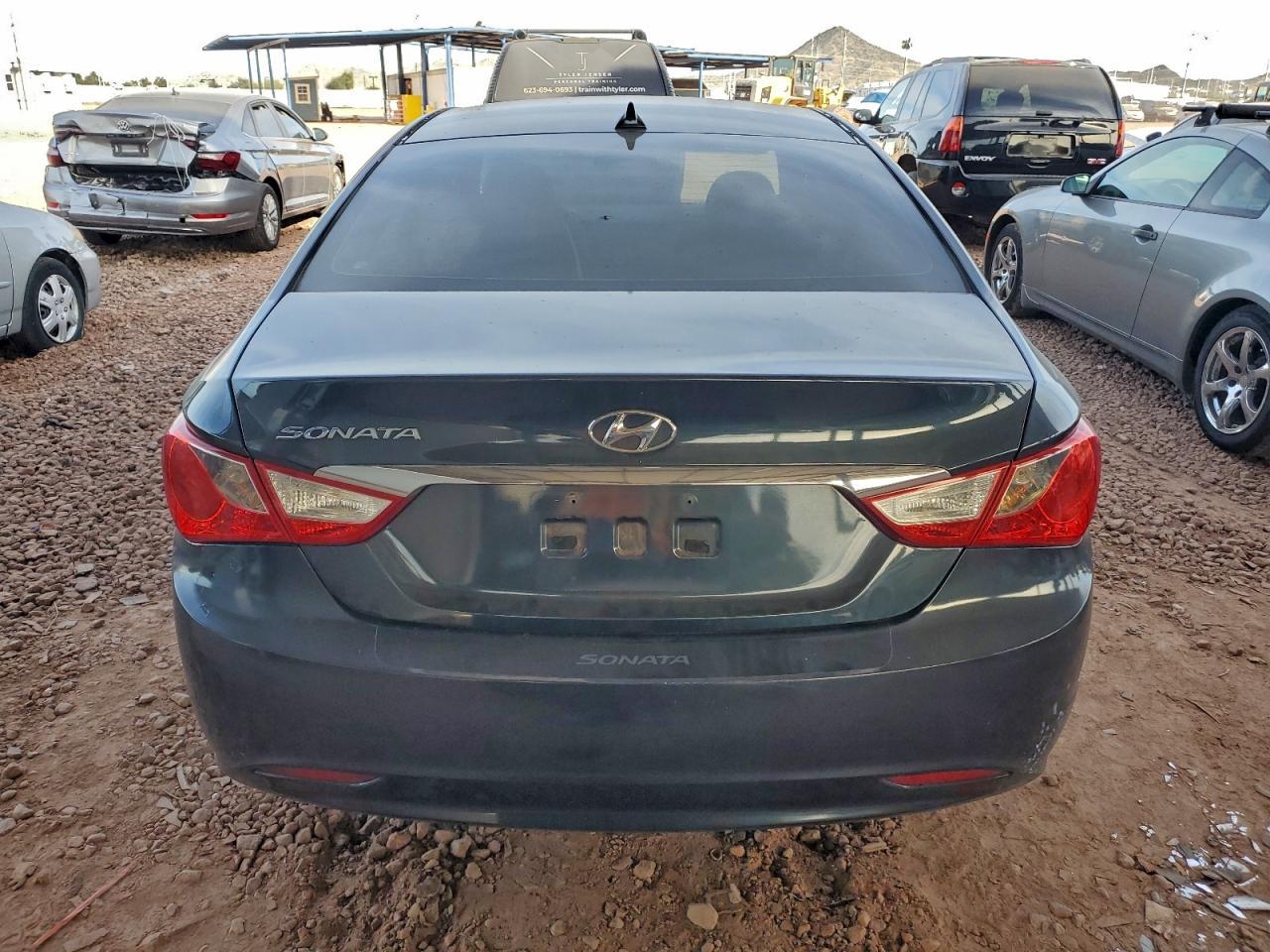 2013 HYUNDAI SONATA