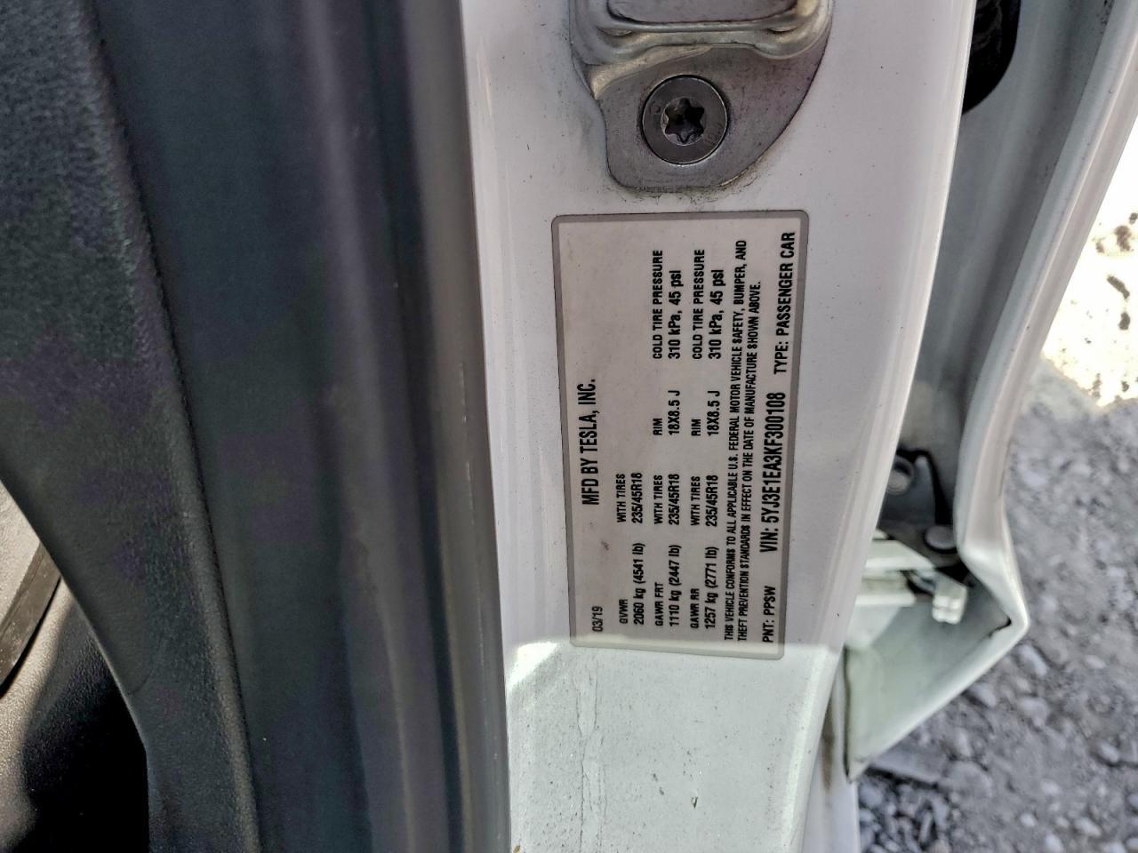 2019 TESLA MODEL 3