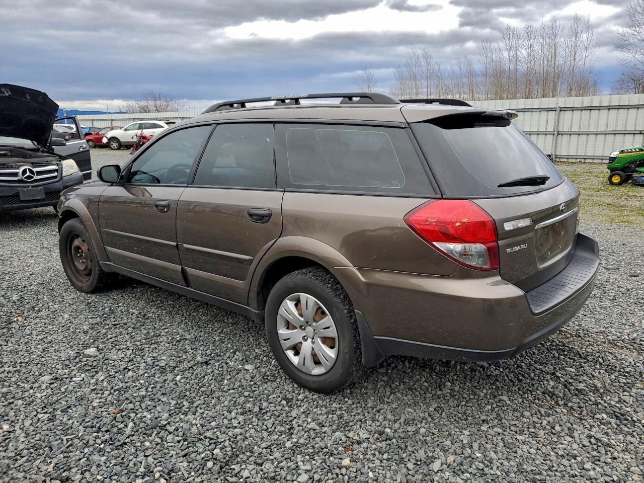 2009 SUBARU Outback