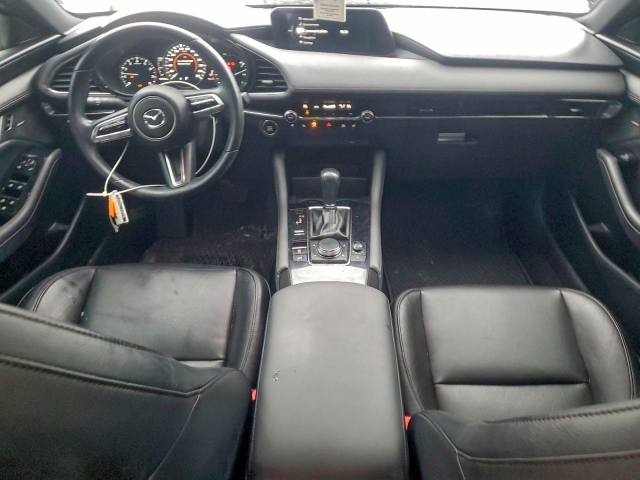 2020 MAZDA 3