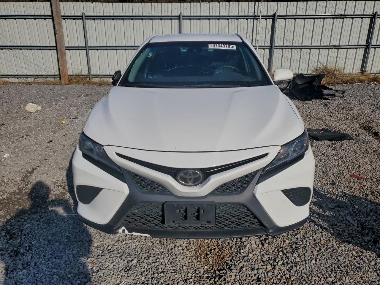 2018 TOYOTA CAMRY