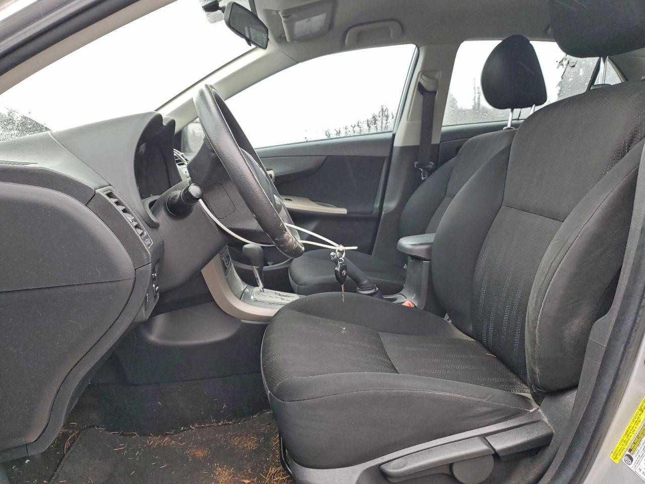 2011 TOYOTA COROLLA