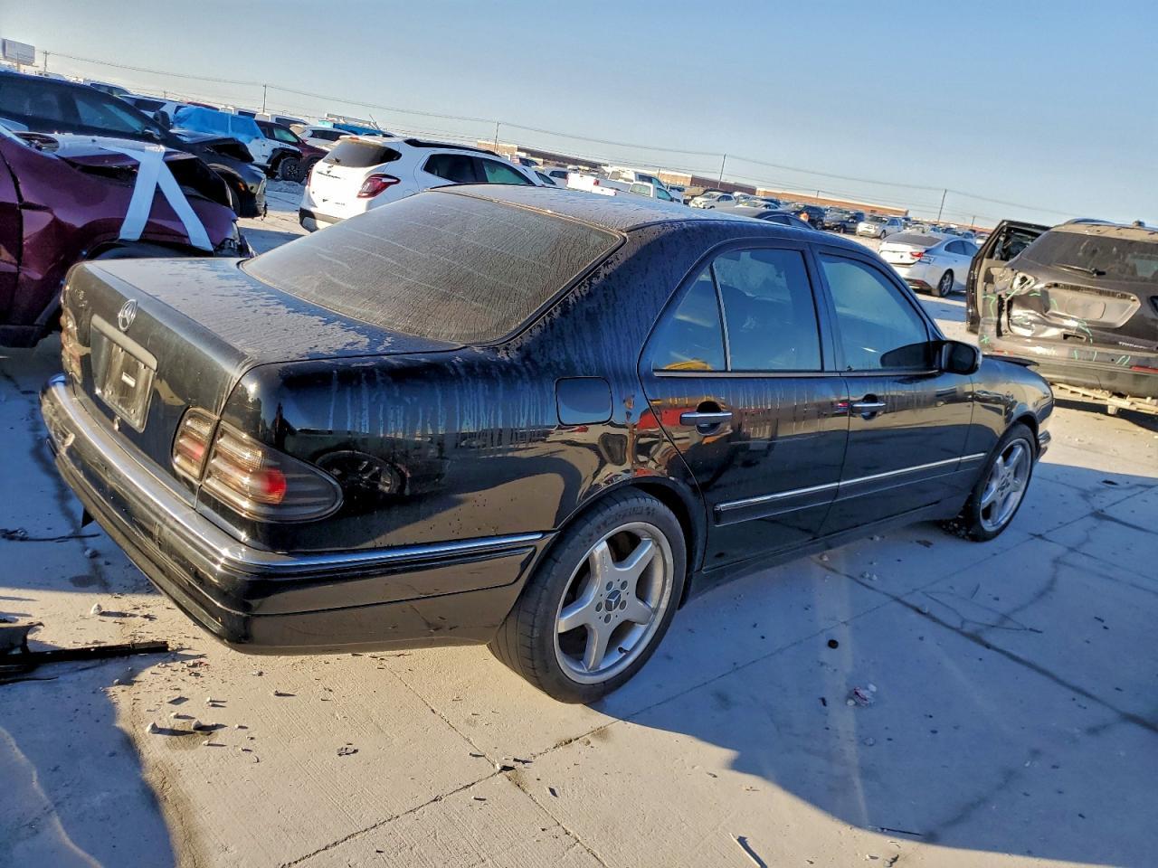 1998 MERCEDES-BENZ E-Class
