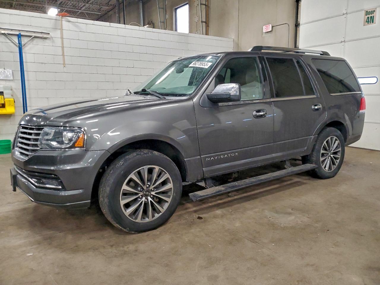 2016 LINCOLN Navigator