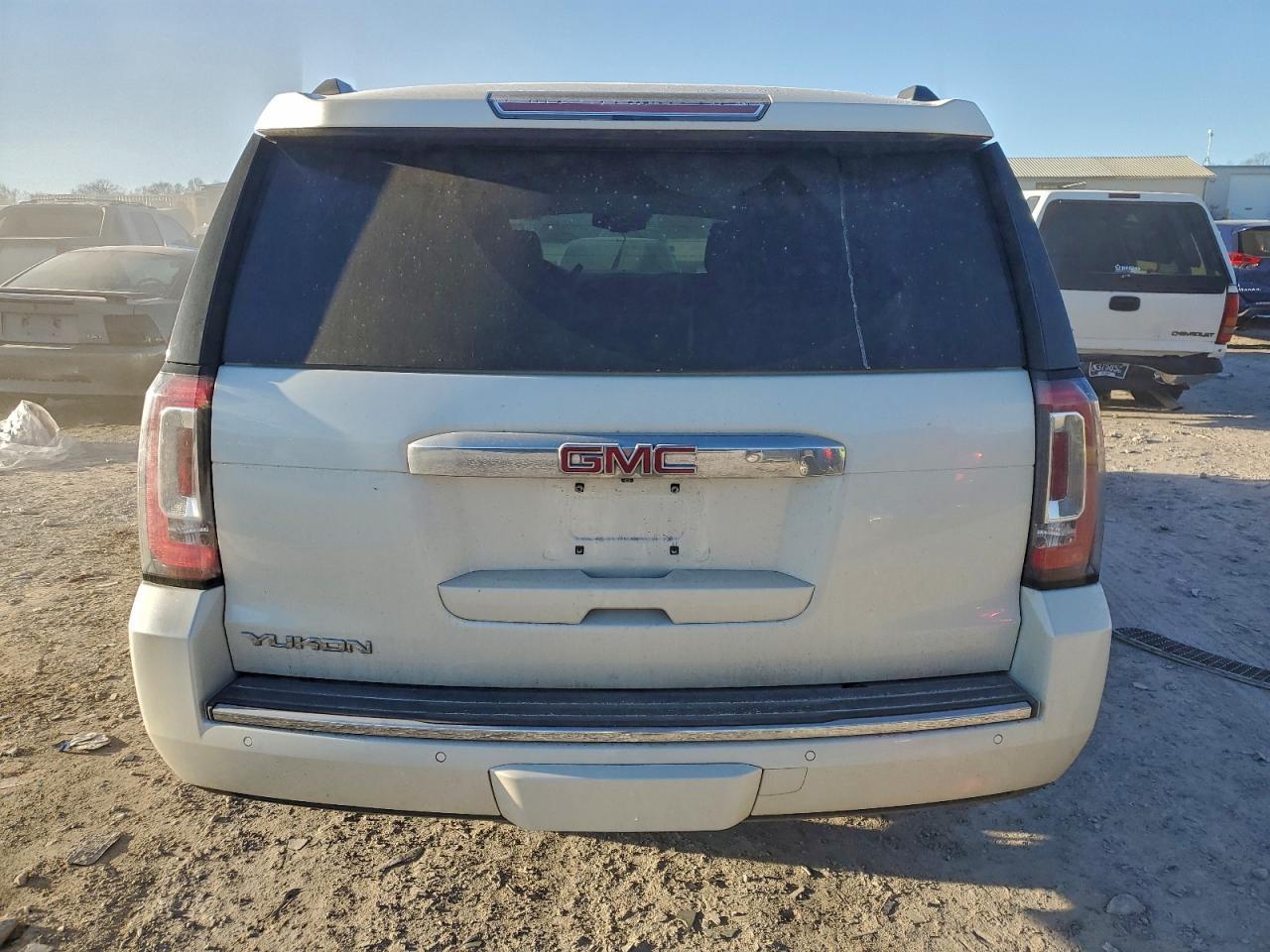 2015 GMC Yukon