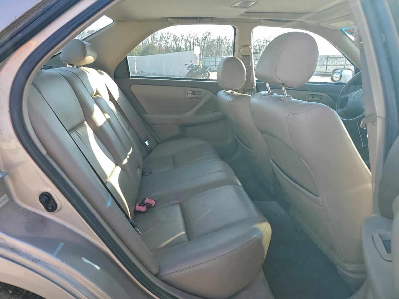 2000 TOYOTA CAMRY