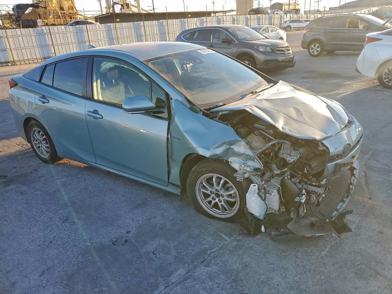 2019 TOYOTA PRIUS