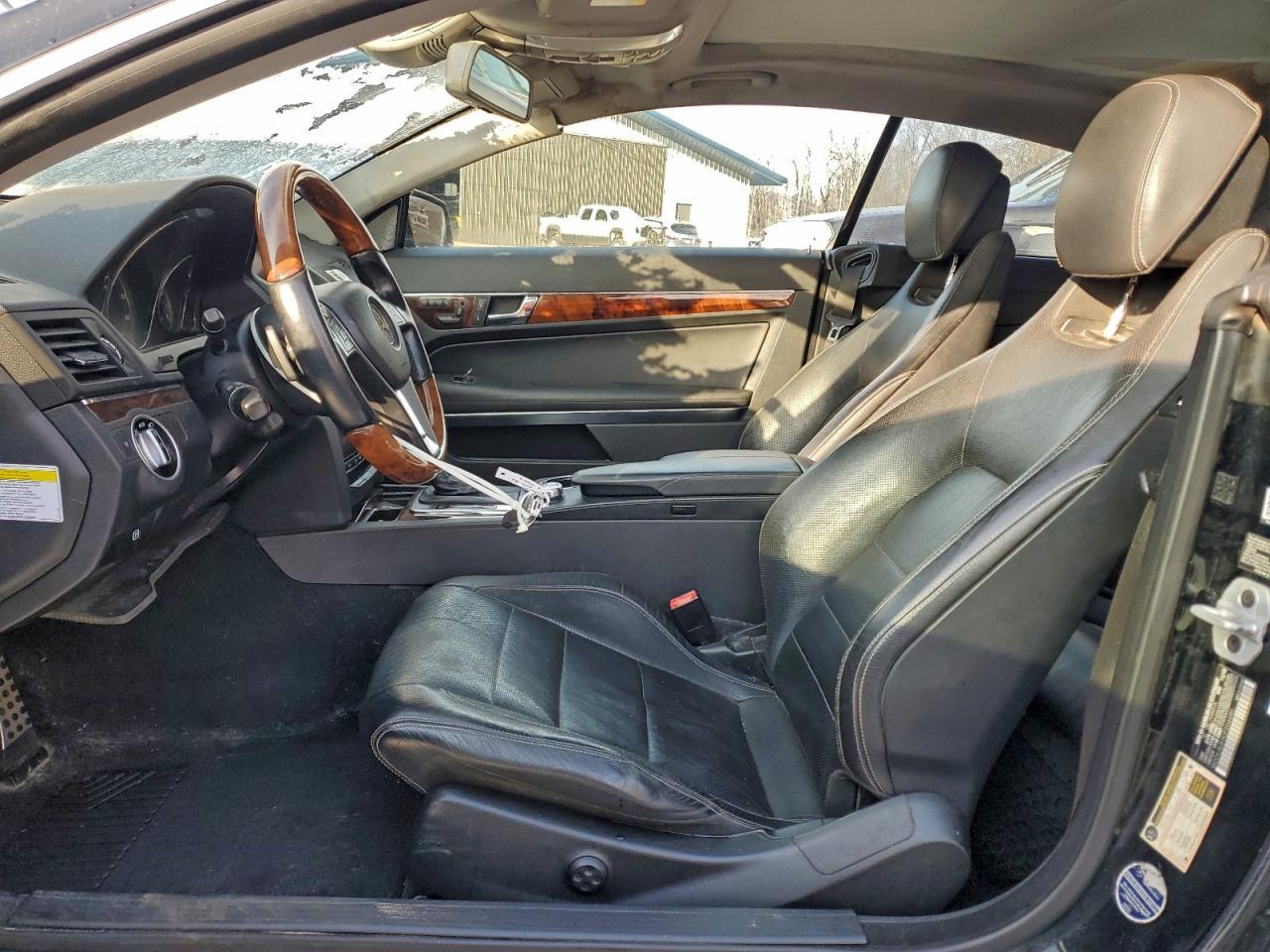 2013 MERCEDES-BENZ E-Class