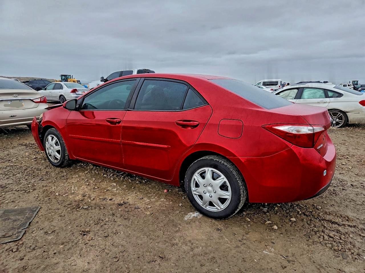 2015 TOYOTA COROLLA