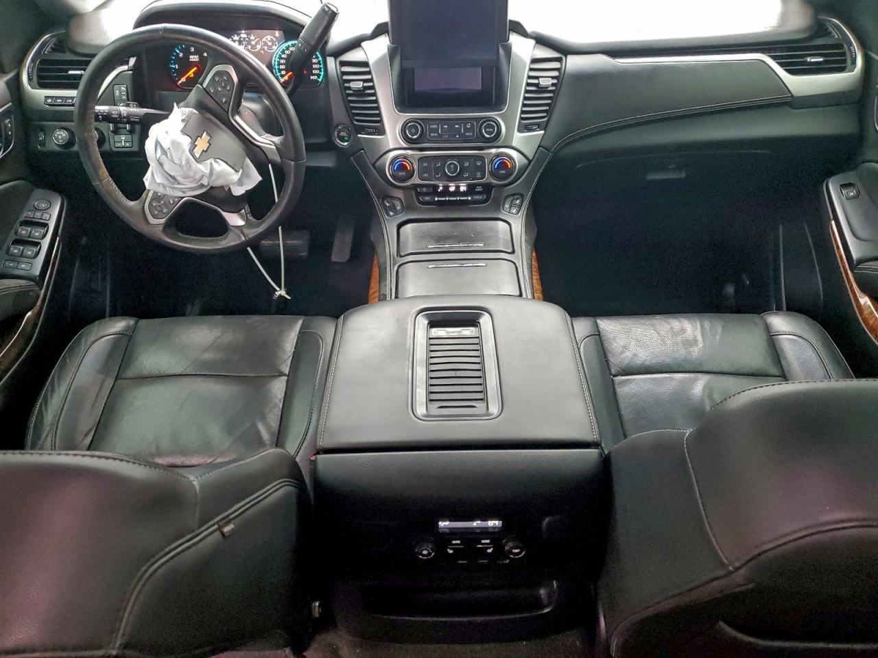 2017 CHEVROLET Tahoe