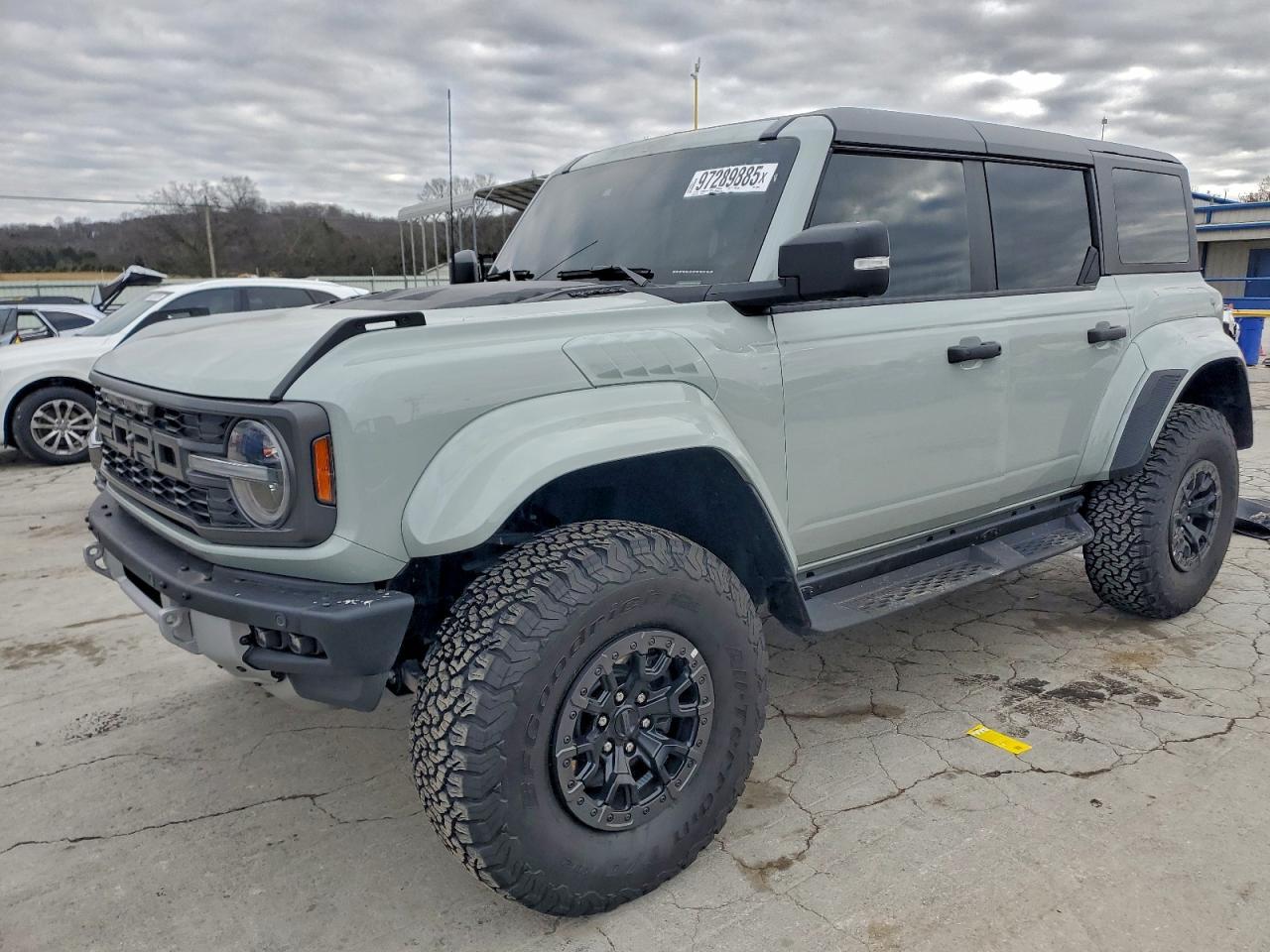 2024 FORD Bronco