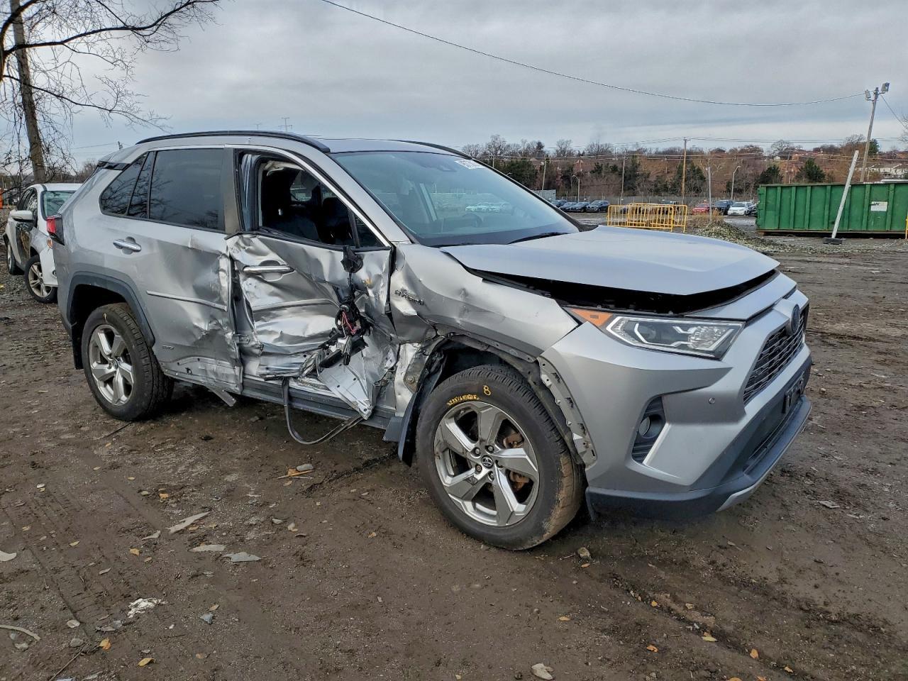 2019 TOYOTA RAV4