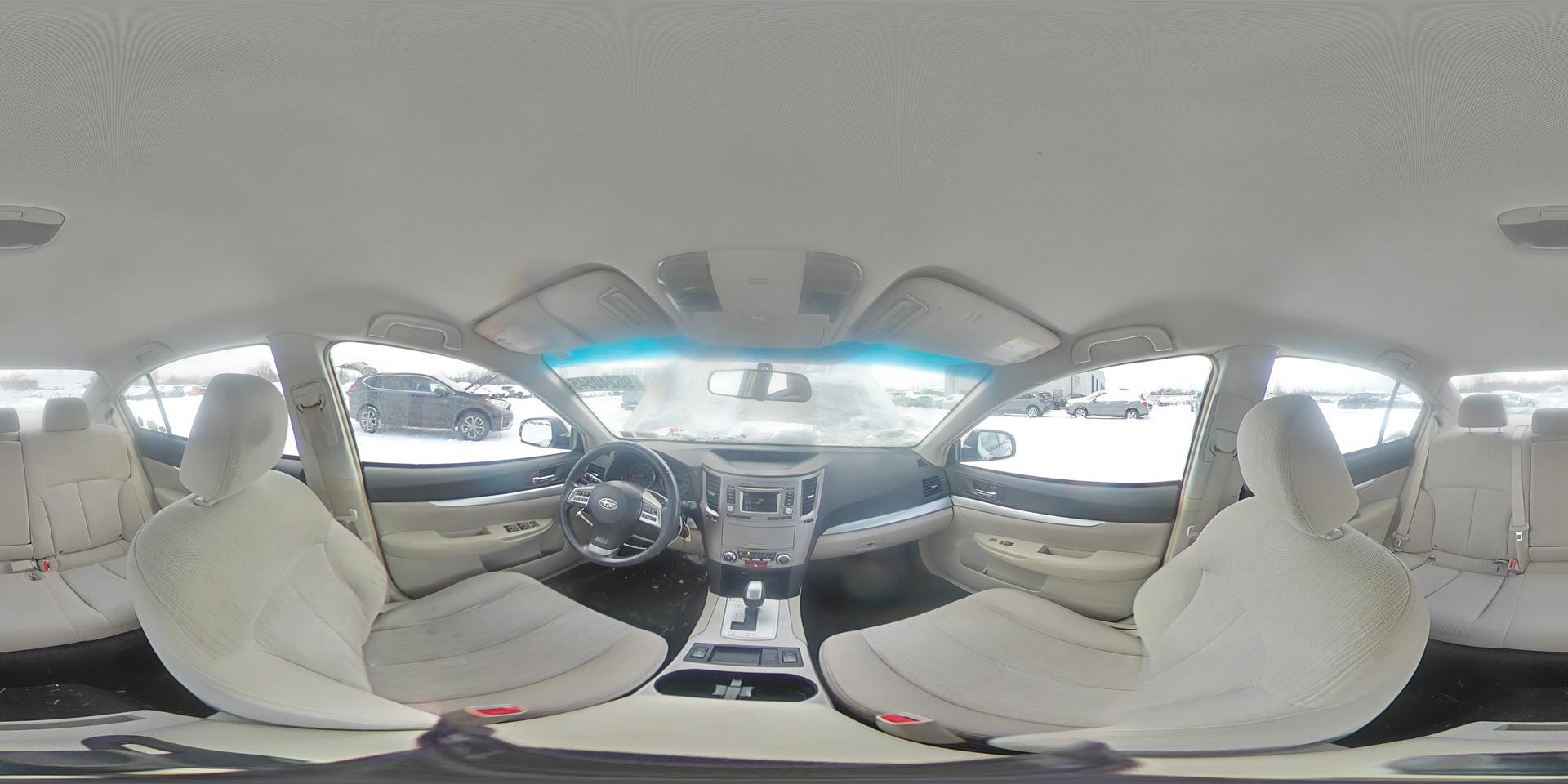 2014 SUBARU Legacy