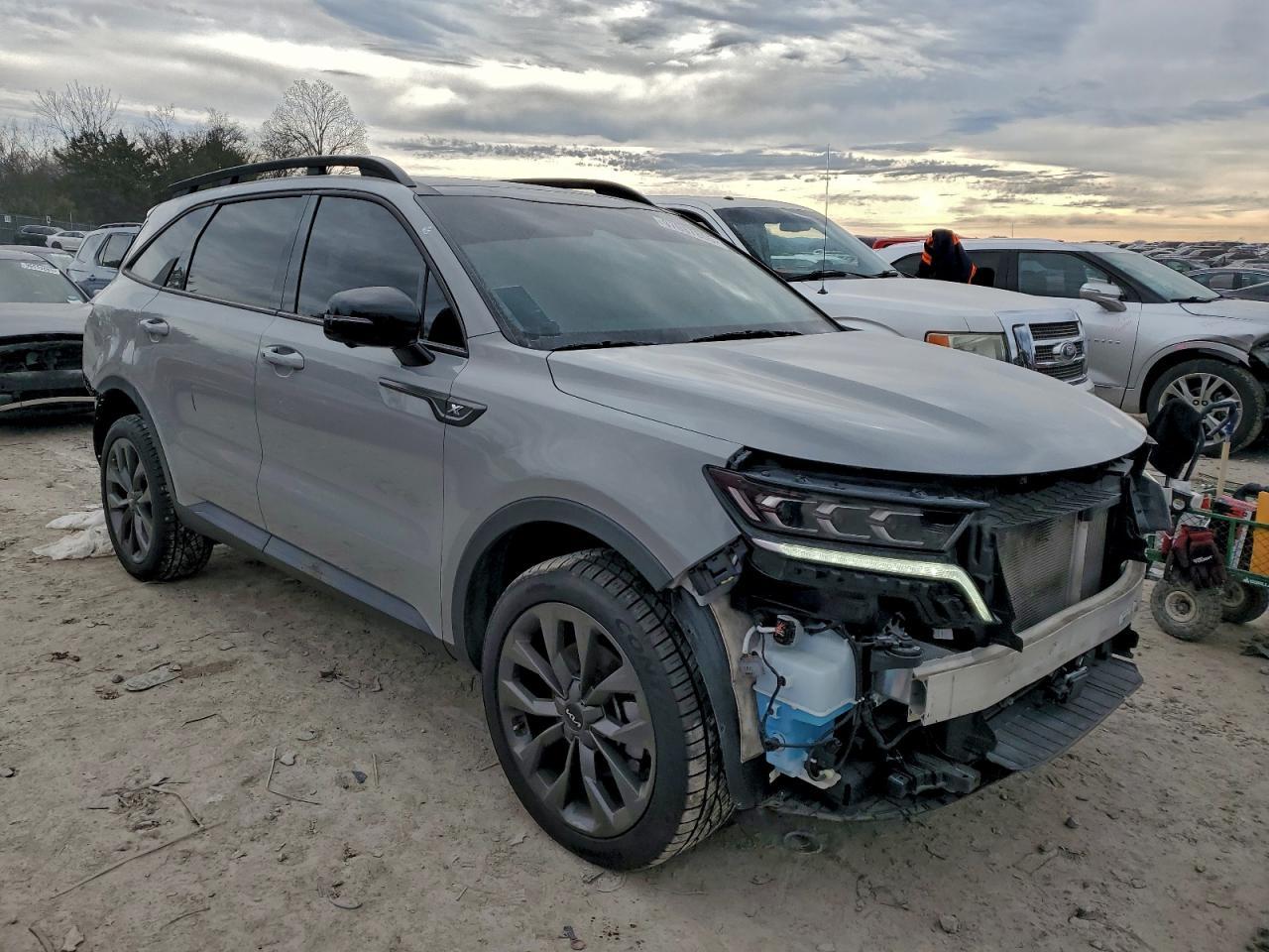 2022 KIA SORENTO