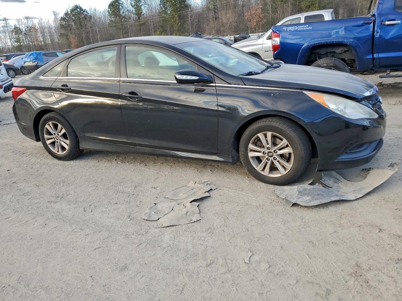 2014 HYUNDAI SONATA