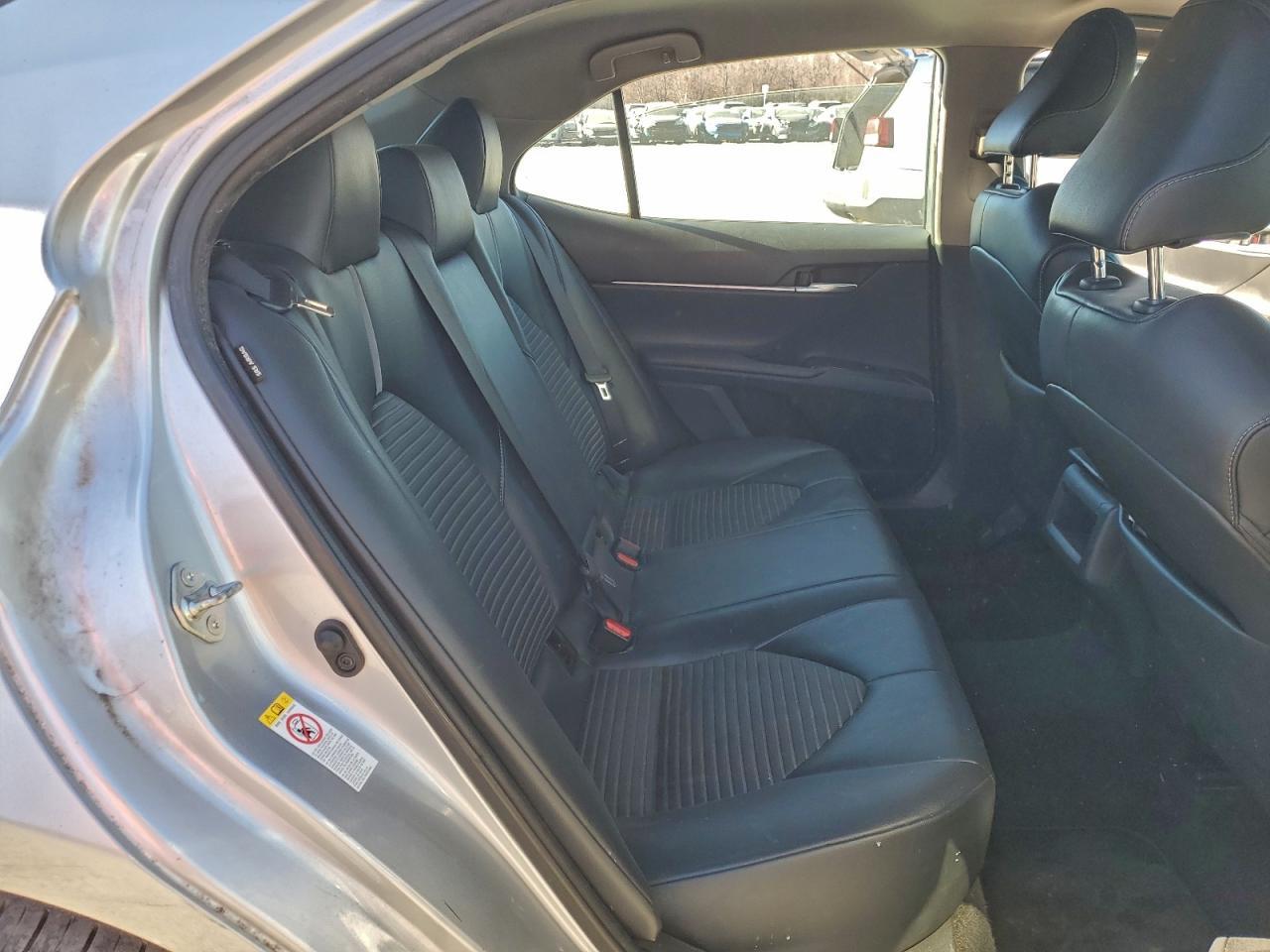 2019 TOYOTA CAMRY