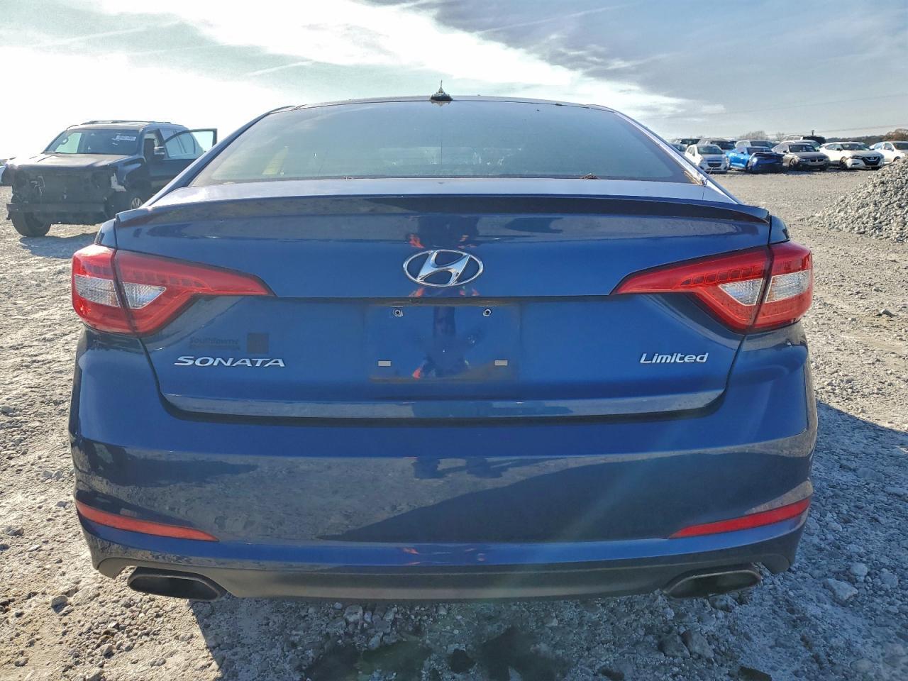 2016 HYUNDAI SONATA