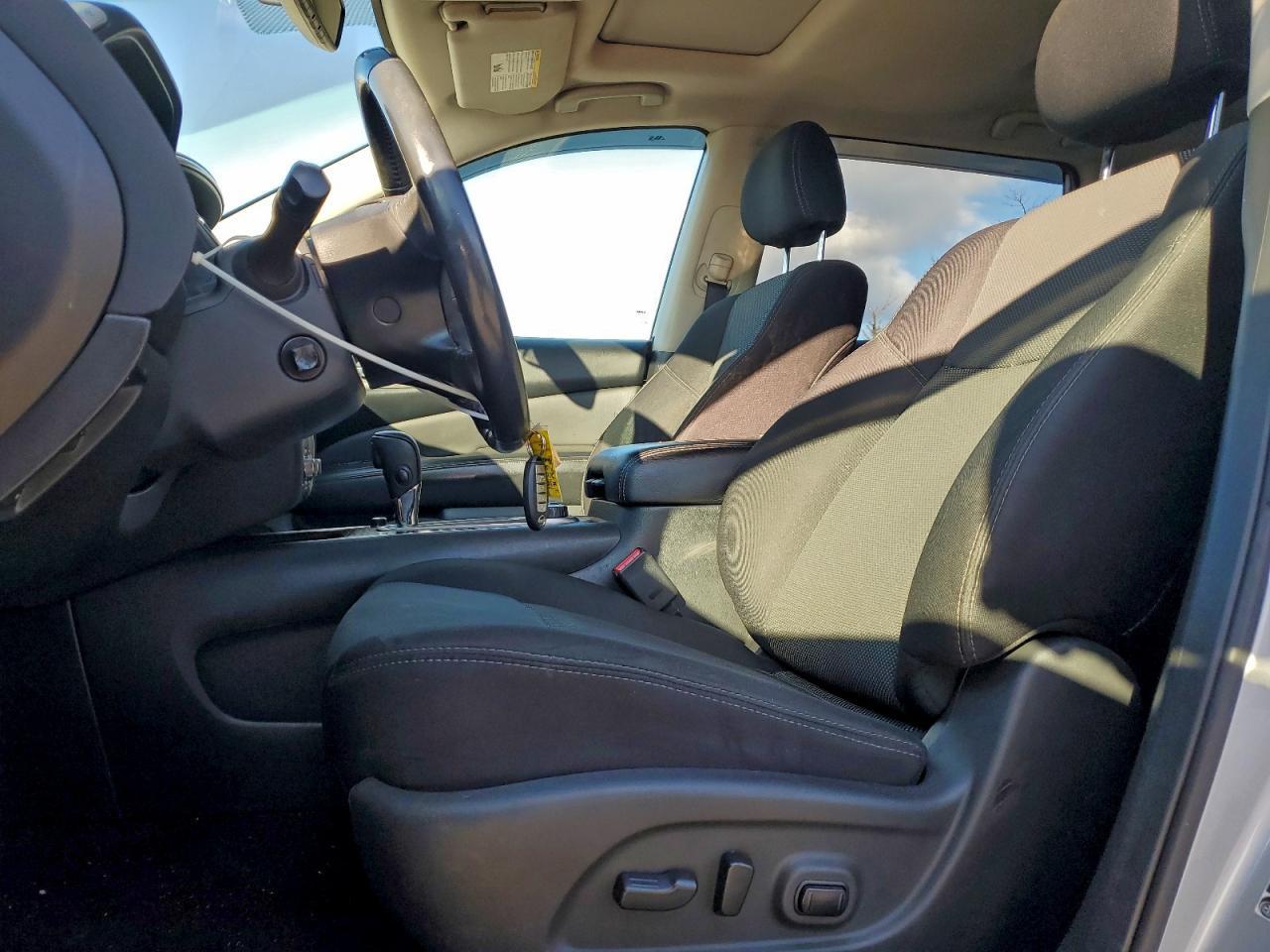 2017 NISSAN PATHFINDER