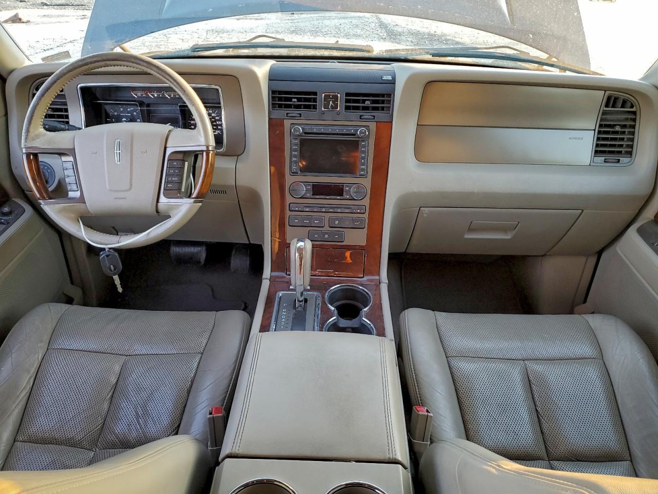 2013 LINCOLN Navigator
