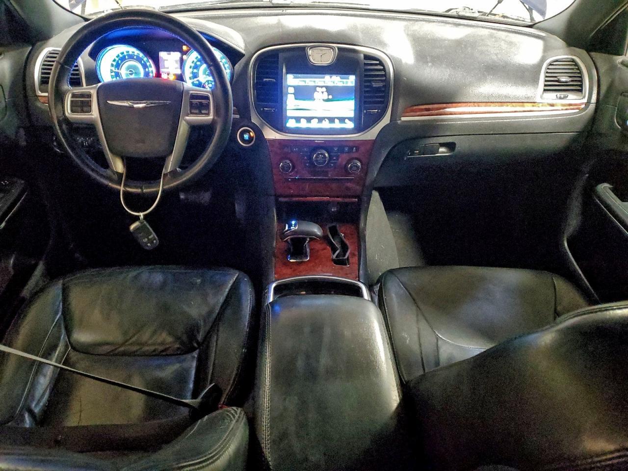 2014 CHRYSLER 300