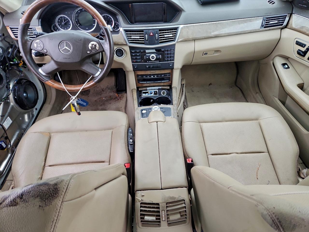 2011 MERCEDES-BENZ E-Class