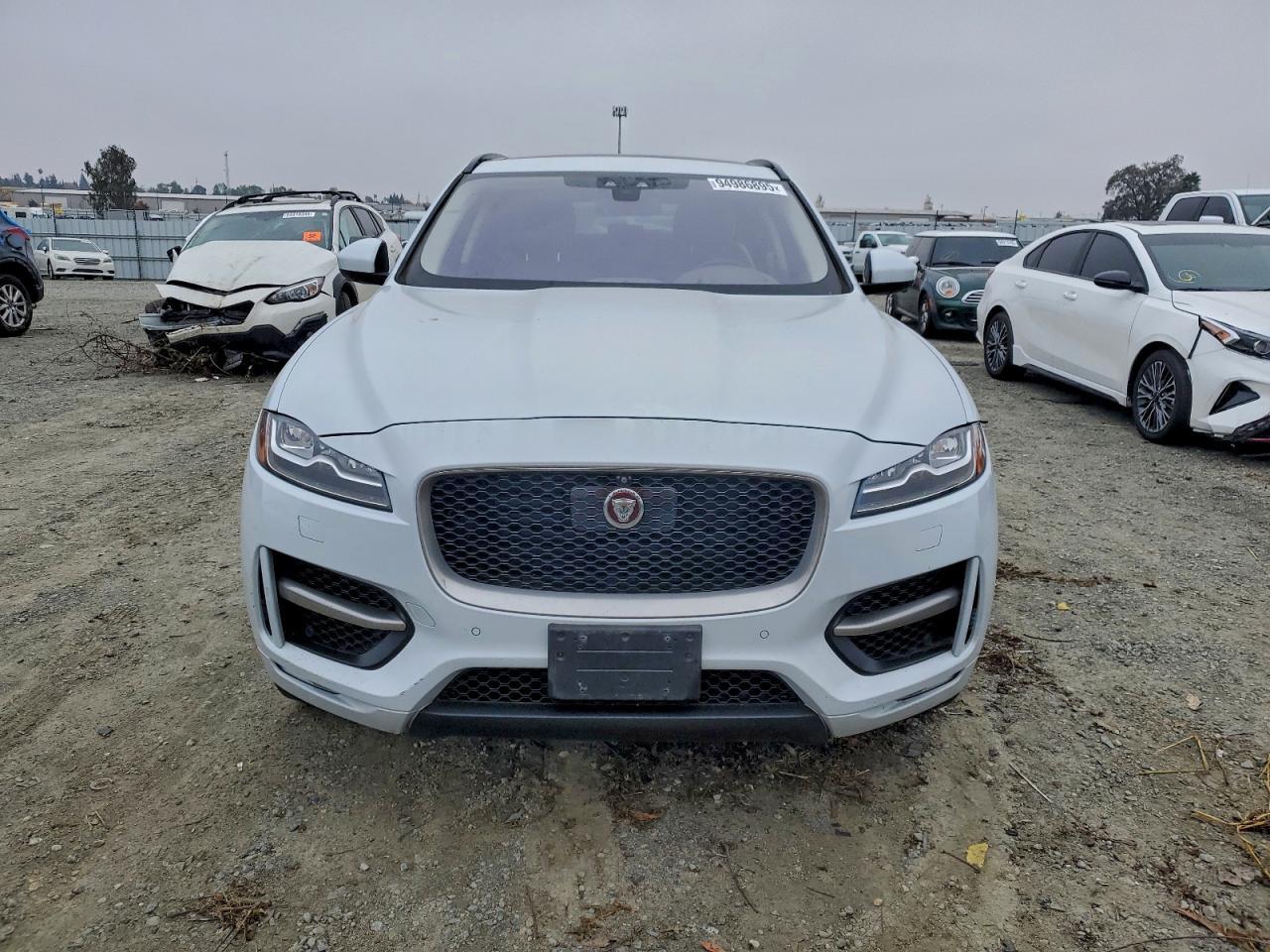 2017 JAGUAR F-Pace