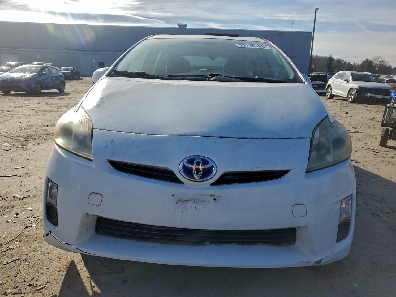 2011 TOYOTA PRIUS