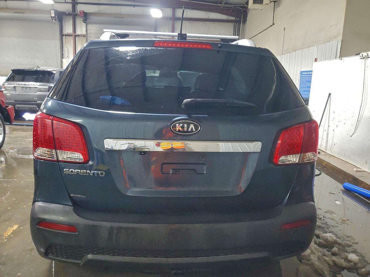 2011 KIA SORENTO