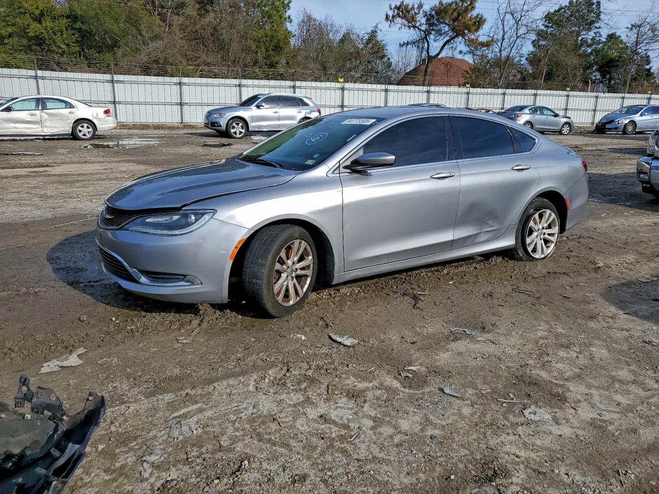 2016 CHRYSLER 200
