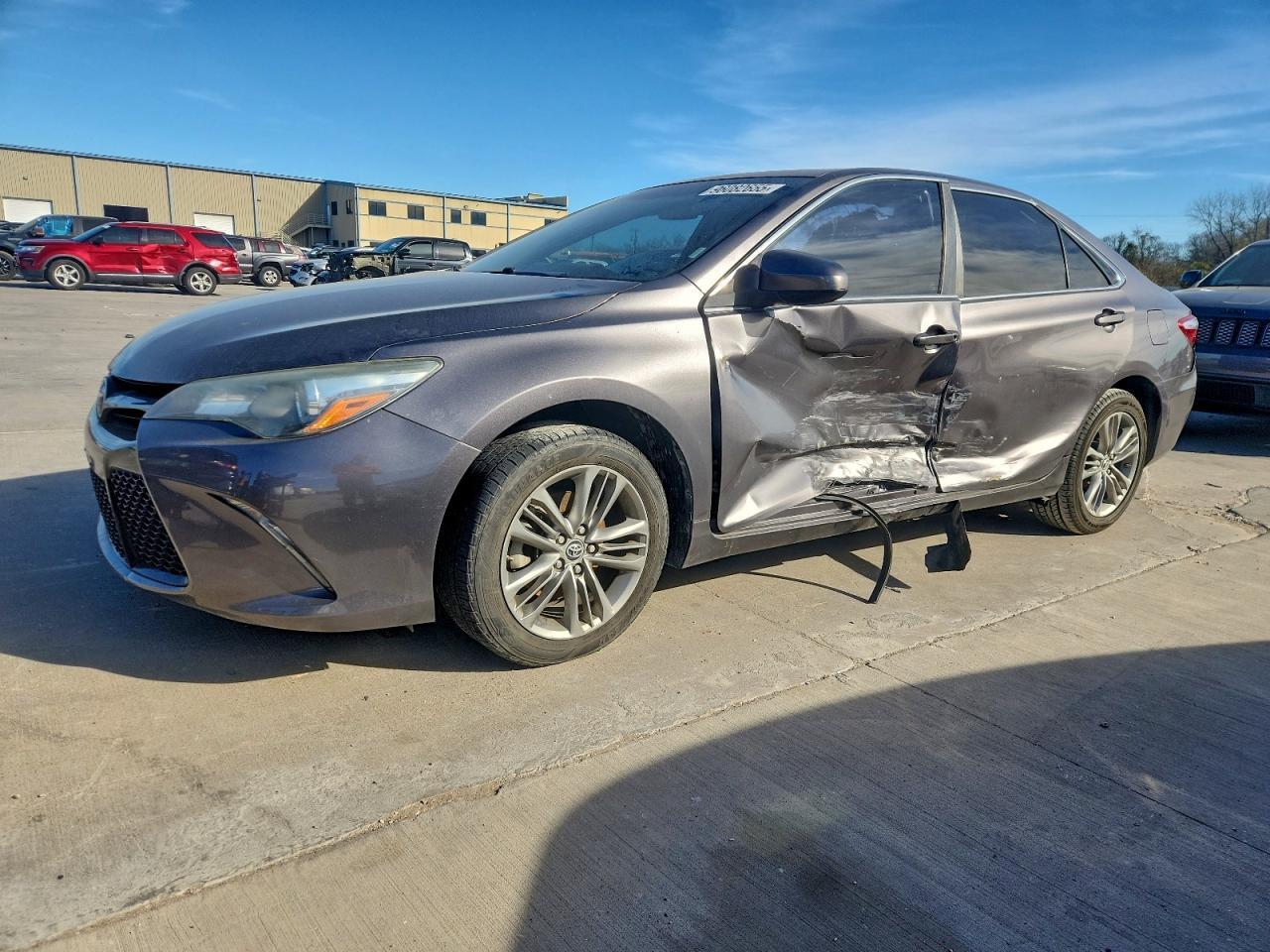 2015 TOYOTA CAMRY