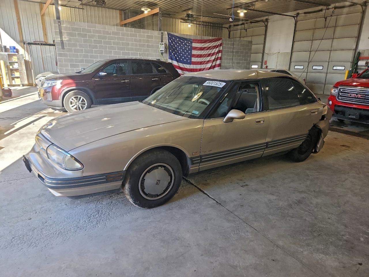 1993 OLDSMOBILE 88