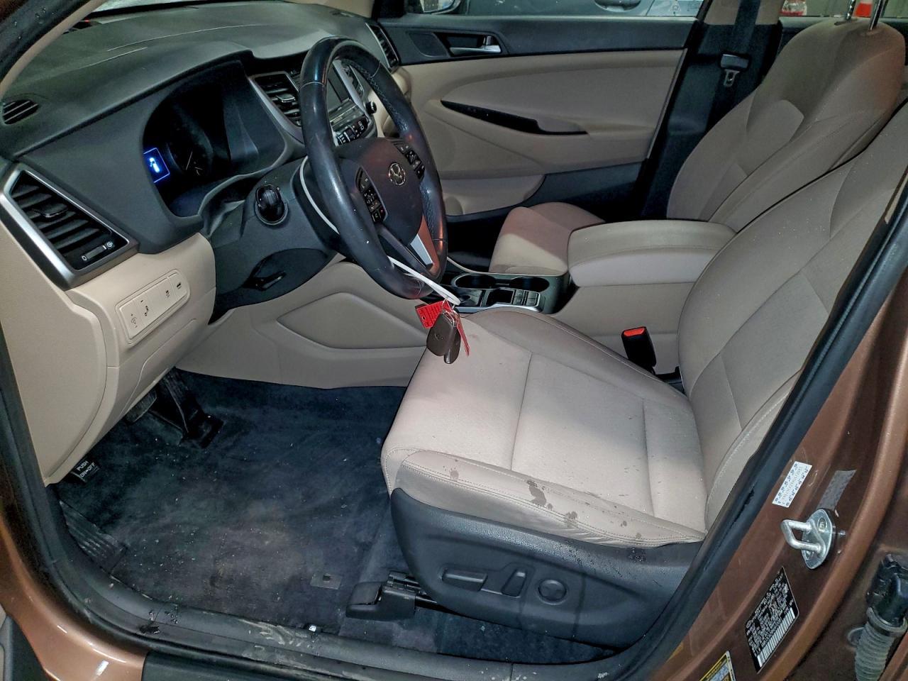 2017 HYUNDAI TUCSON