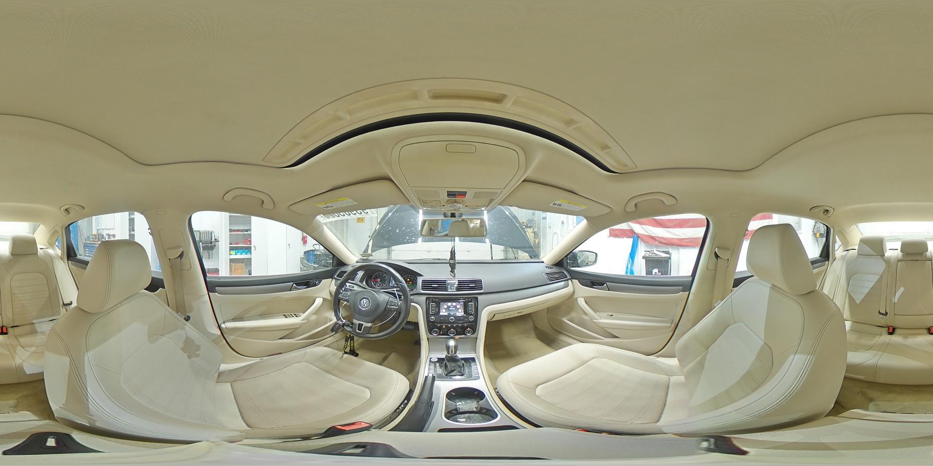 2015 VOLKSWAGEN Passat