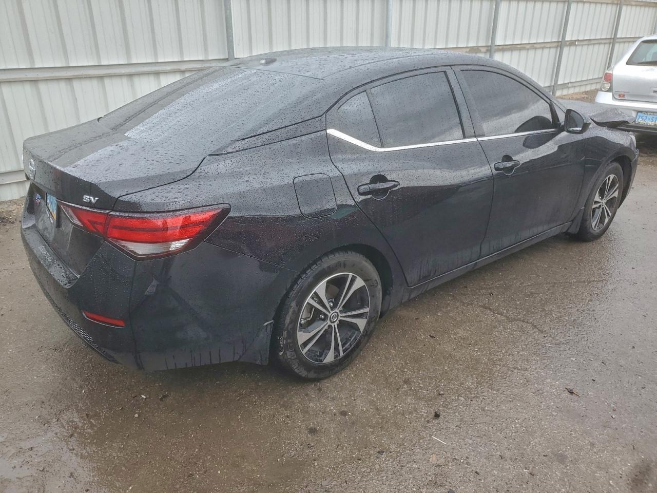 2022 NISSAN SENTRA