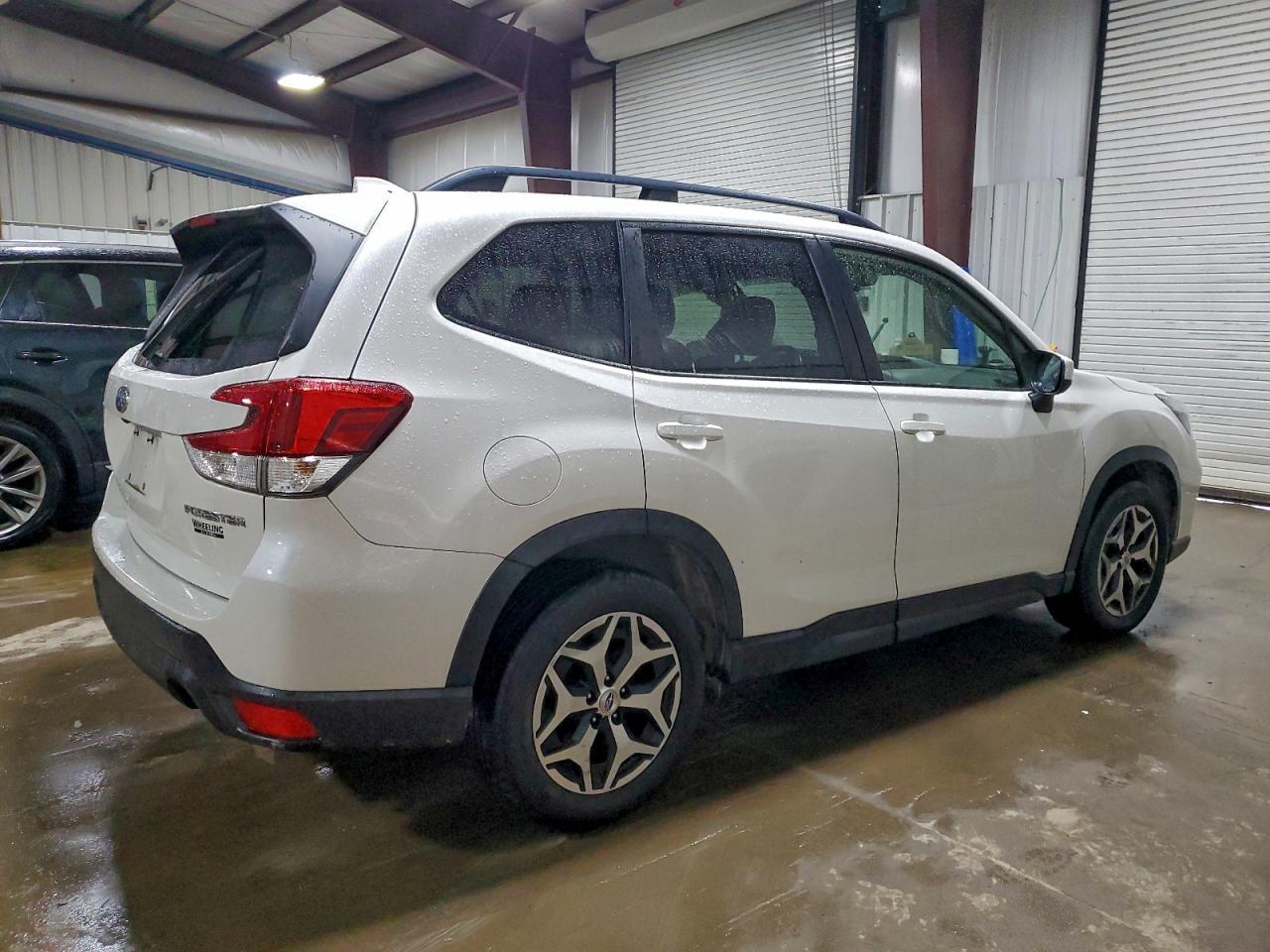 2019 SUBARU FORESTER