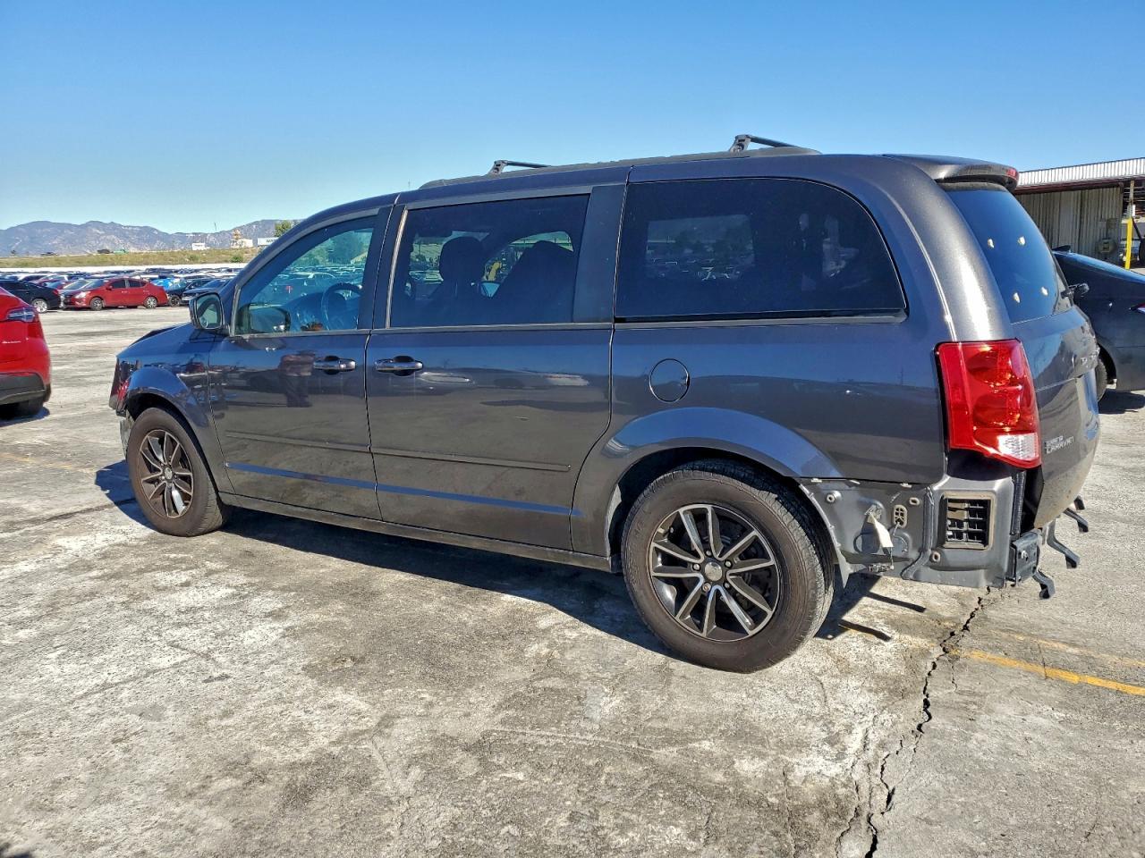 2016 DODGE GRAND CARAVAN