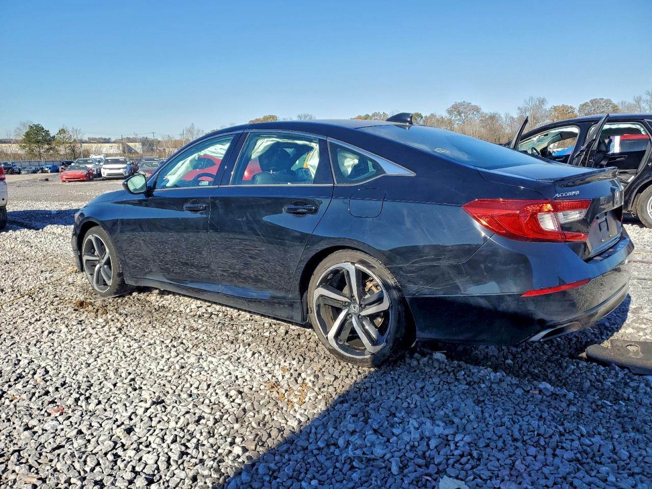 2019 HONDA ACCORD