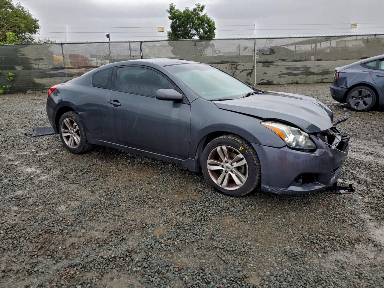 2011 NISSAN ALTIMA