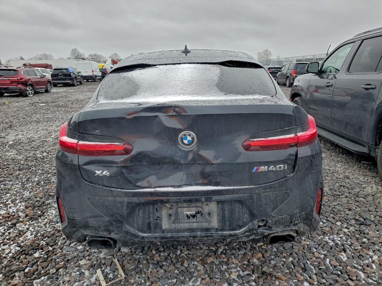 2022 BMW X4